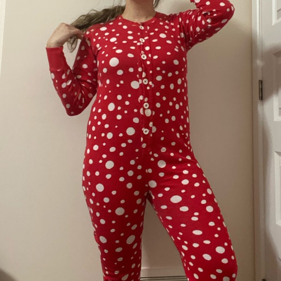 2/15$ Cute pajamas - Picture 1 of 3